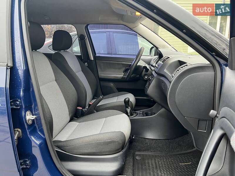 Хэтчбек Skoda Fabia 2013 в Киеве фото 12 Хэтчбек Skoda Fabia 2013 в Киеве
