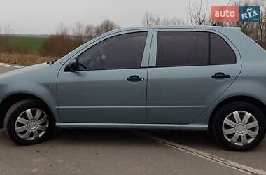 Хэтчбек Skoda Fabia 2003 в Тернополе