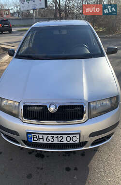Седан Skoda Fabia 2004 в Одессе