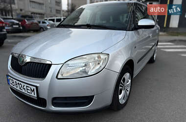Универсал Skoda Fabia 2008 в Чернигове