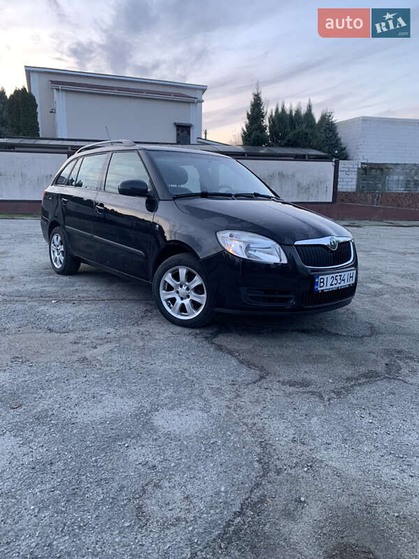Skoda Fabia 2009 Skoda Fabia 2009