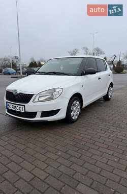 Хетчбек Skoda Fabia 2012 в Виноградові