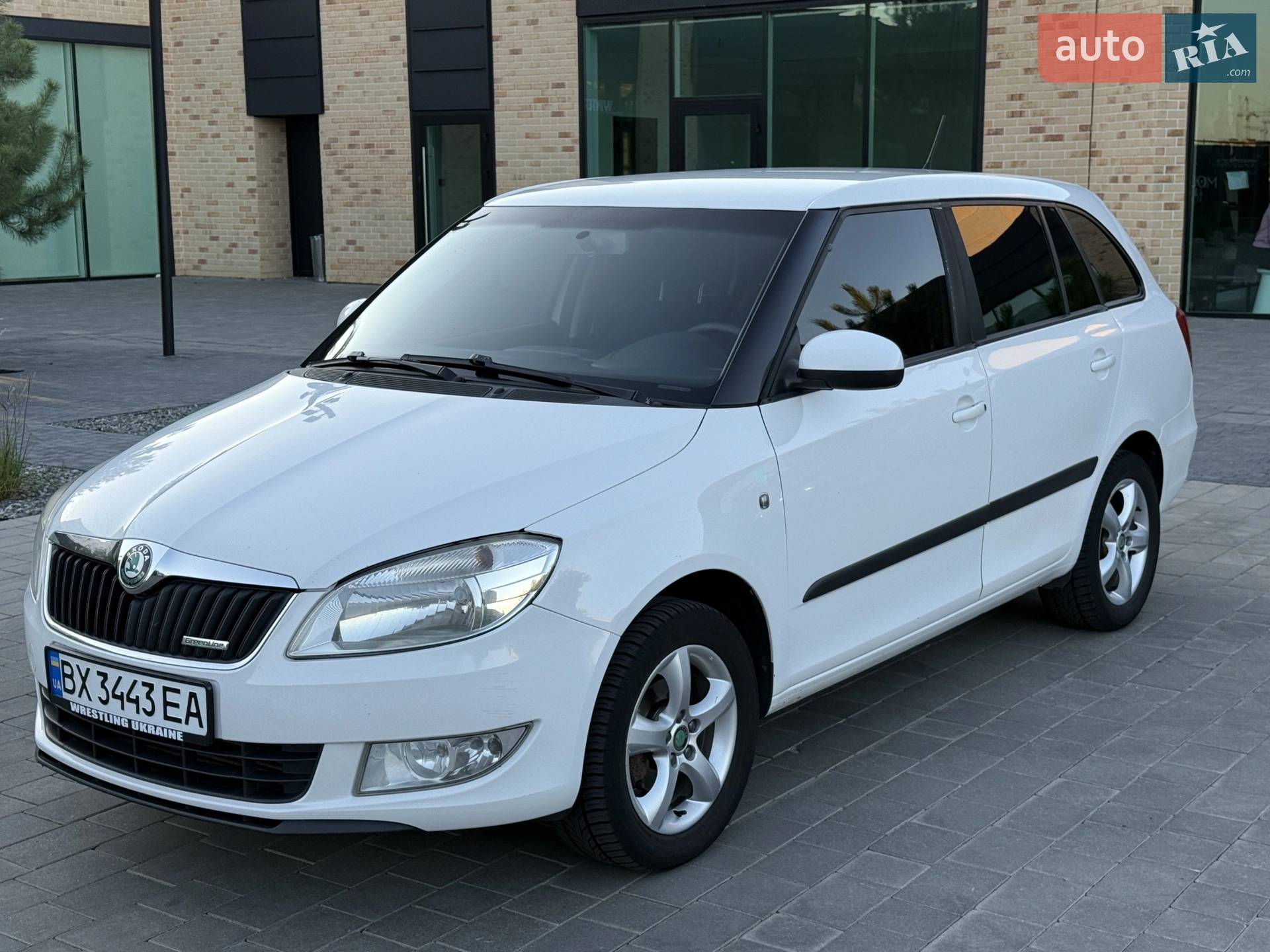 2011 Skoda Fabia - мініатюра 4