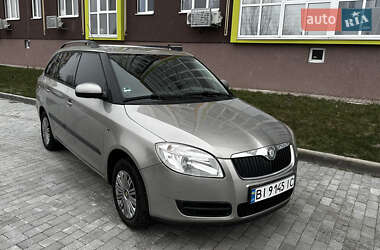 Універсал Skoda Fabia 2008 в Полтаві