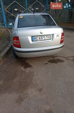 Седан Skoda Fabia 2006 в Львове