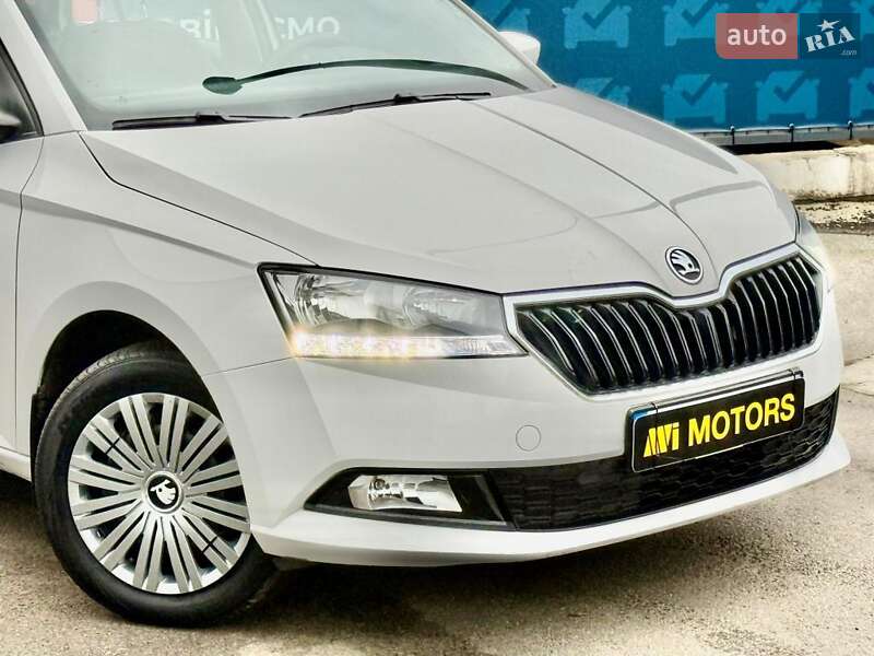 Универсал Skoda Fabia 2021 в Киеве