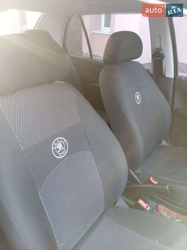 Седан Skoda Fabia 2007 в Тернополе