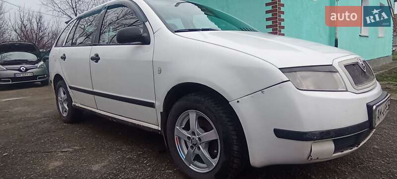 Універсал Skoda Fabia 2002 в Брусилові