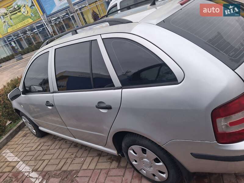 Универсал Skoda Fabia 2006 в Житомире