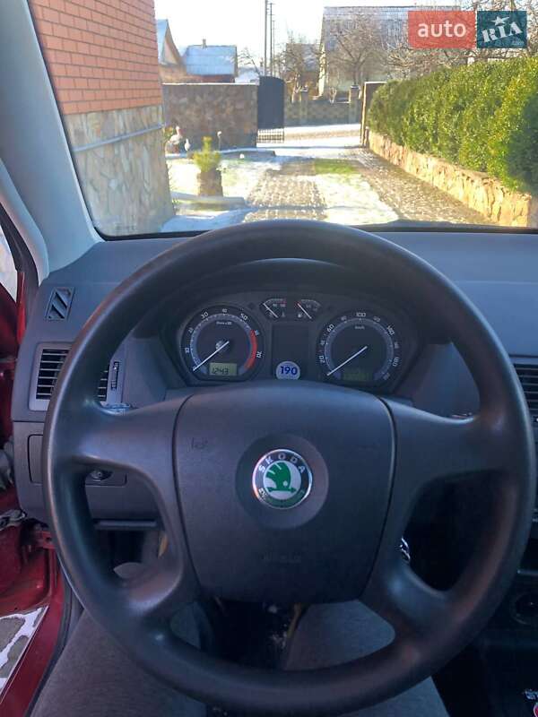 Универсал Skoda Fabia 2006 в Ровно