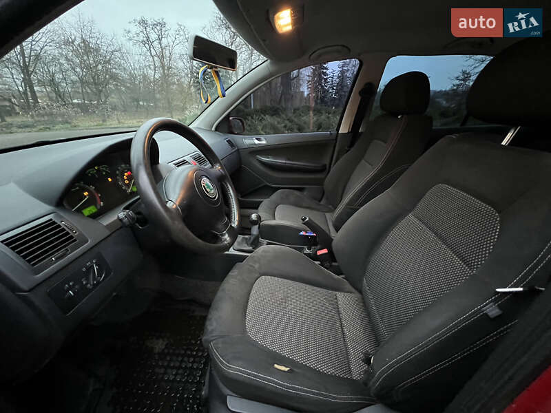 Хетчбек Skoda Fabia 2007 в Києві