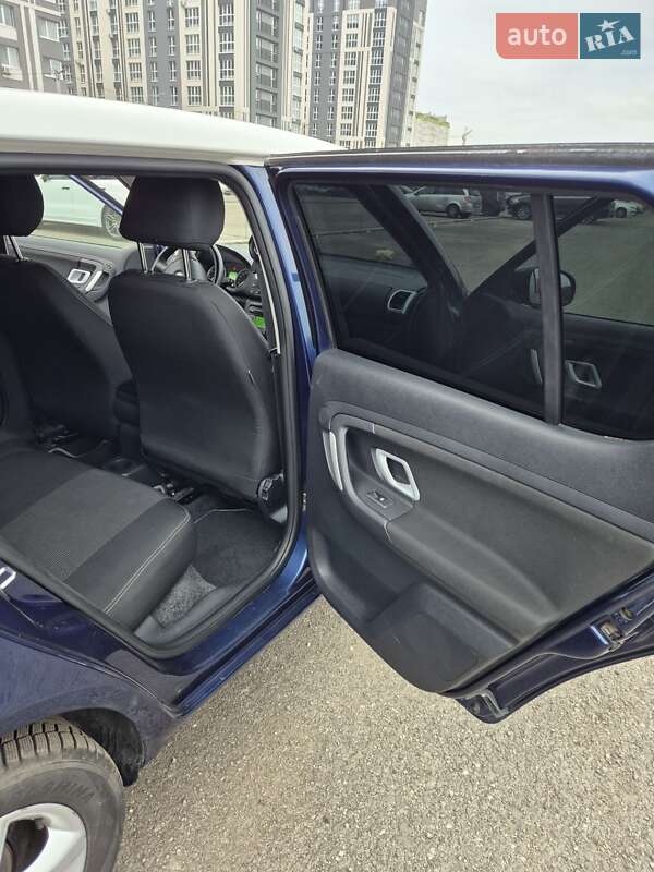 Хетчбек Skoda Fabia 2008 в Києві