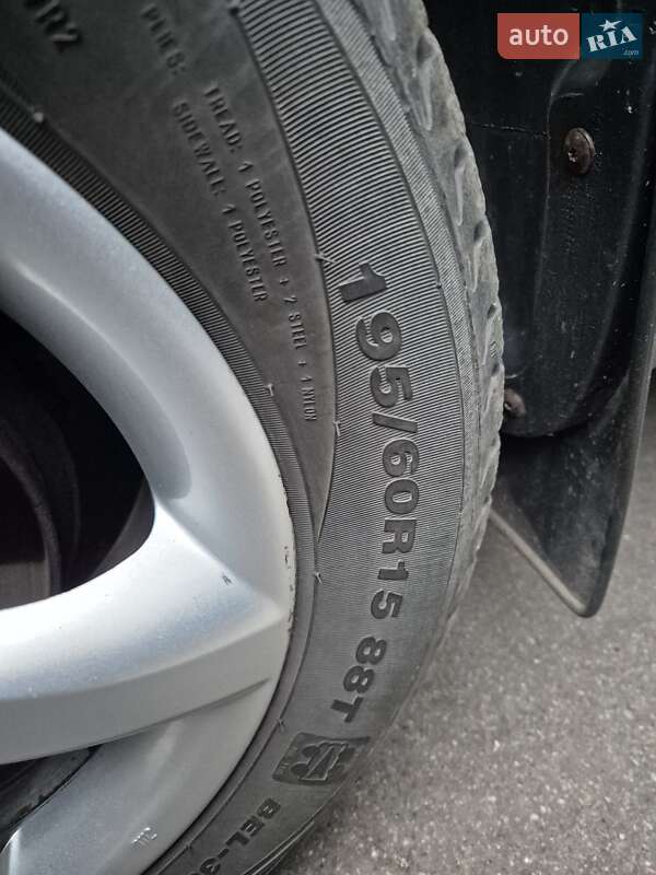 Хетчбек Skoda Fabia 2008 в Києві