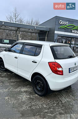 Хетчбек Skoda Fabia 2011 в Києві