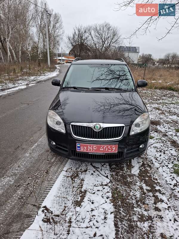 Універсал Skoda Fabia 2009 в Києві