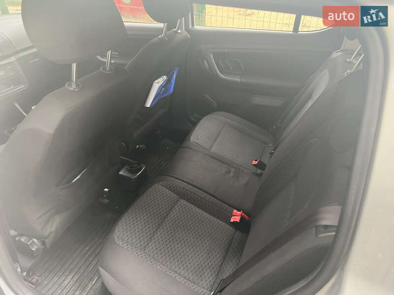 Хэтчбек Skoda Fabia 2013 в Луцке