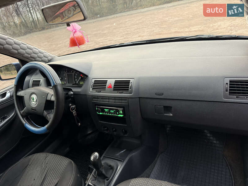 Хетчбек Skoda Fabia 2003 в Бердичеві