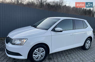 Хэтчбек Skoda Fabia 2016 в Ужгороде