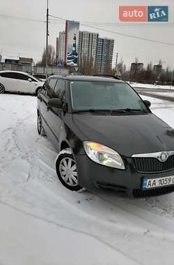 Универсал Skoda Fabia 2009 в Киеве