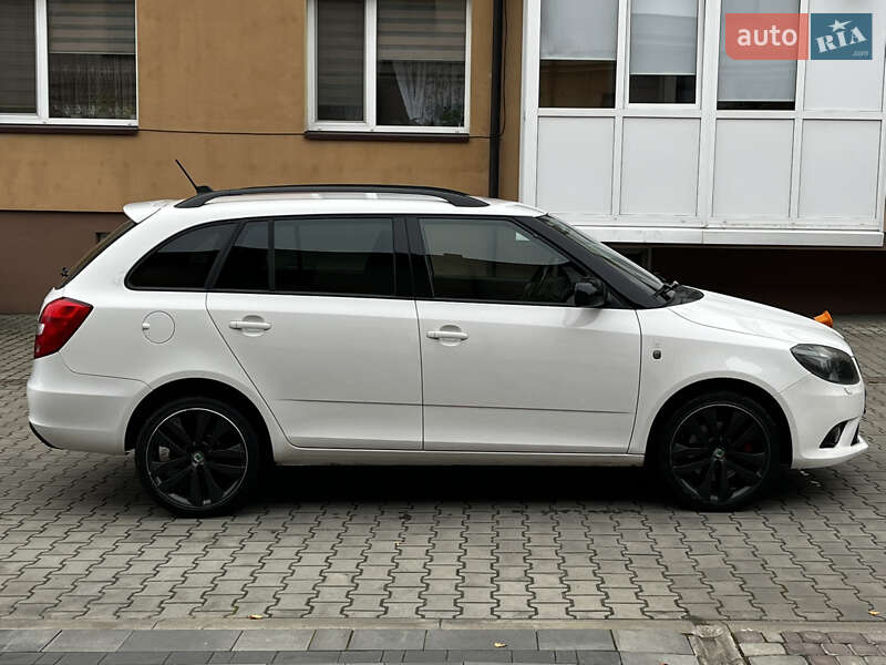 Універсал Skoda Fabia 2011 в Луцьку