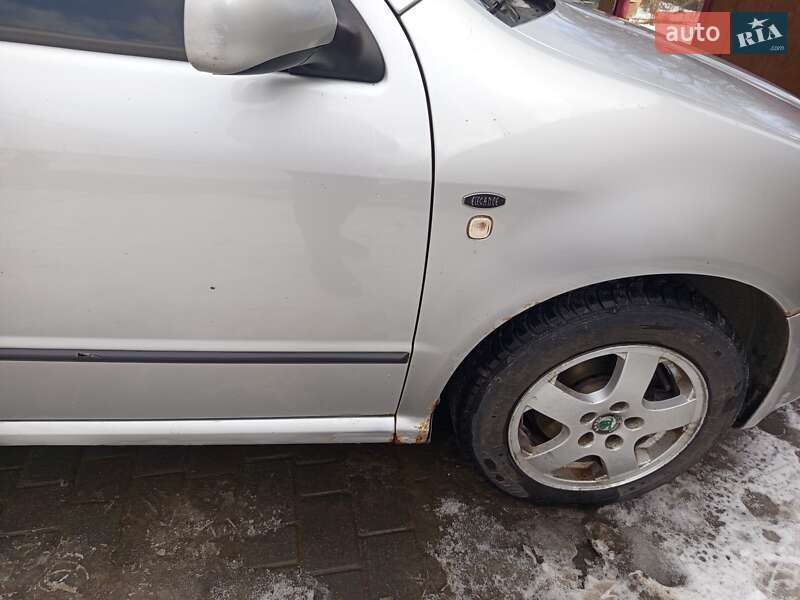 Хетчбек Skoda Fabia 2000 в Брошневі-Облозі фото 4 Хетчбек Skoda Fabia 2000 в Брошневі-Облозі