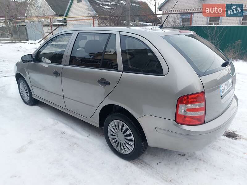 Універсал Skoda Fabia 2006 в Кременчуці
