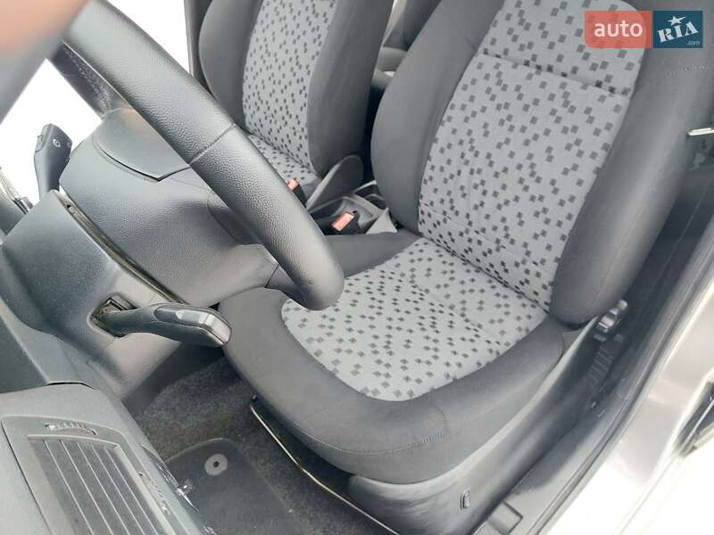 Універсал Skoda Fabia 2006 в Кременчуці