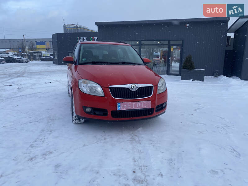 Універсал Skoda Fabia 2008 в Львові