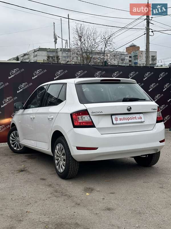Хэтчбек Skoda Fabia 2019 в Сумах