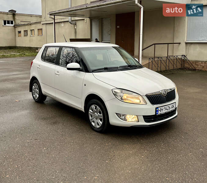 Хэтчбек Skoda Fabia 2013 в Одессе