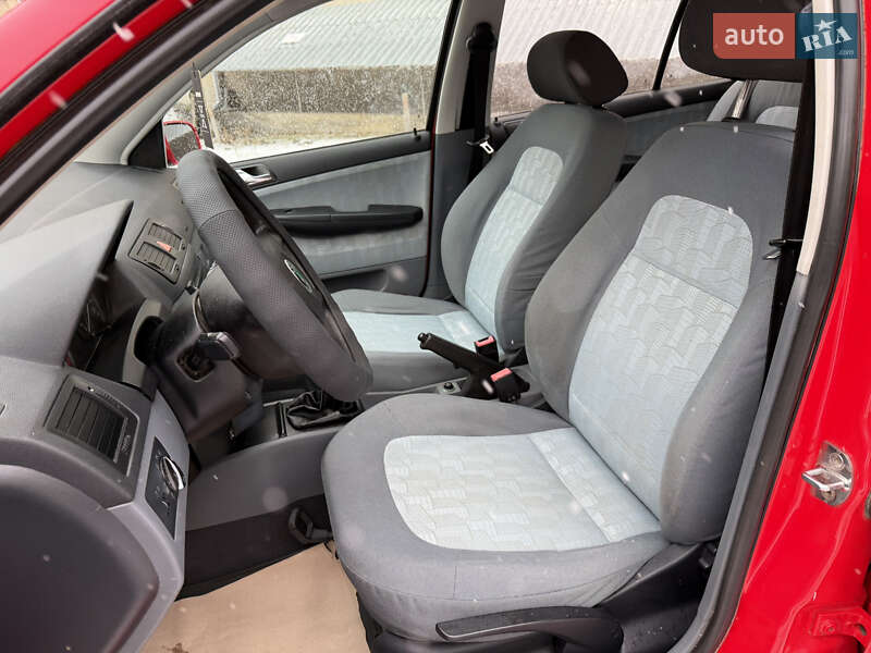 Хэтчбек Skoda Fabia 2000 в Тульчине фото 11 Хэтчбек Skoda Fabia 2000 в Тульчине