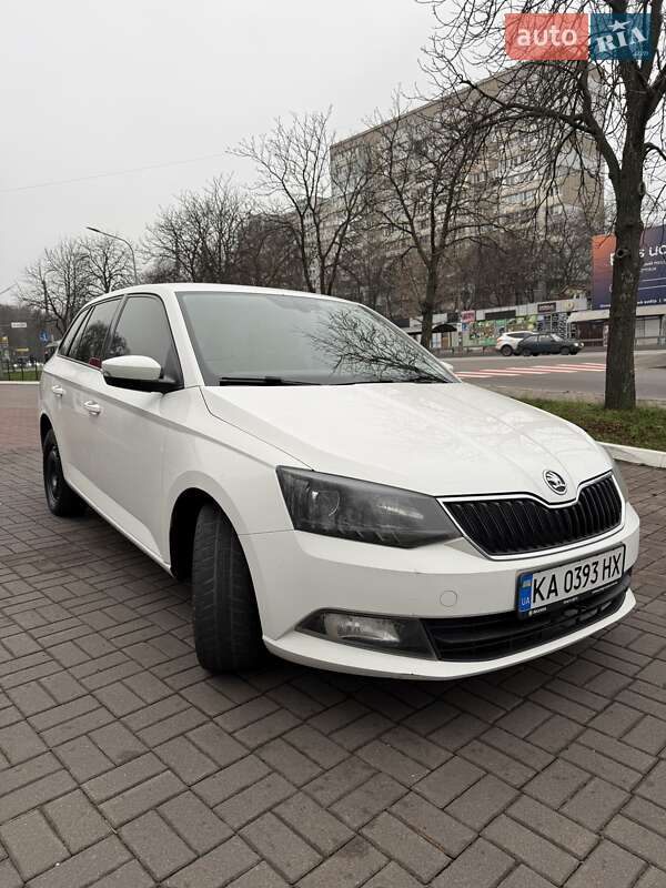 Универсал Skoda Fabia 2015 в Киеве