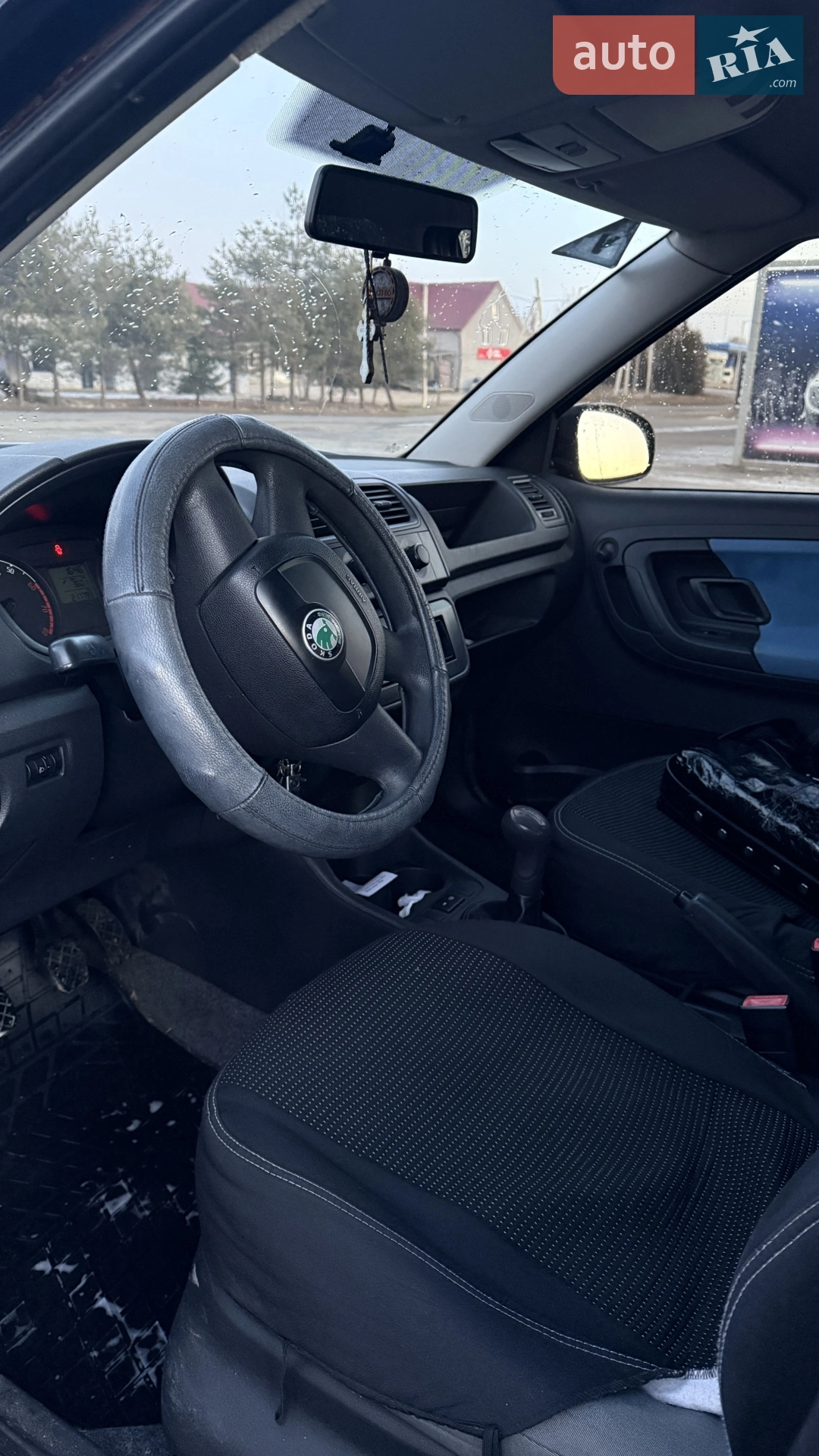 2010 Skoda Fabia - мініатюра 5