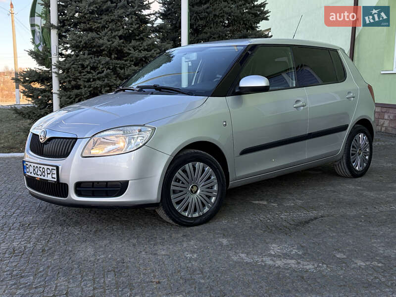 Хетчбек Skoda Fabia 2007 в Дрогобичі