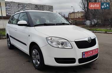 Универсал Skoda Fabia 2008 в Белой Церкви