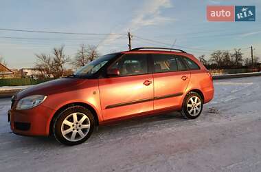 Универсал Skoda Fabia 2008 в Житомире