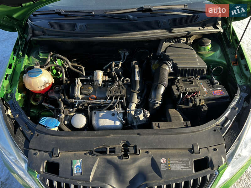 Универсал Skoda Fabia 2011 в Луцке