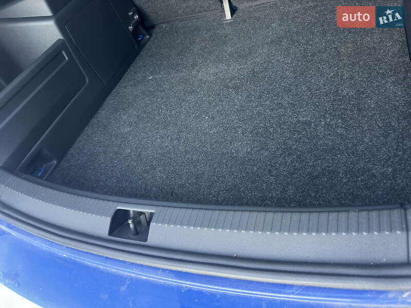 Универсал Skoda Fabia 2021 в Киеве