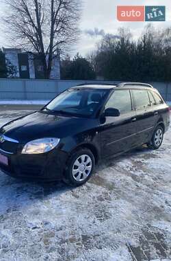 Универсал Skoda Fabia 2008 в Луцке