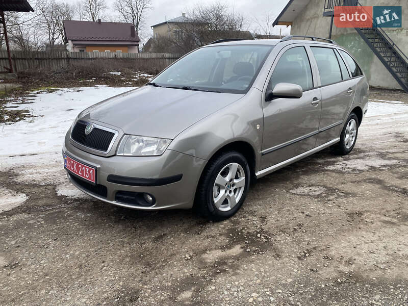 Универсал Skoda Fabia 2006 в Ивано-Франковске фото 2 Универсал Skoda Fabia 2006 в Ивано-Франковске