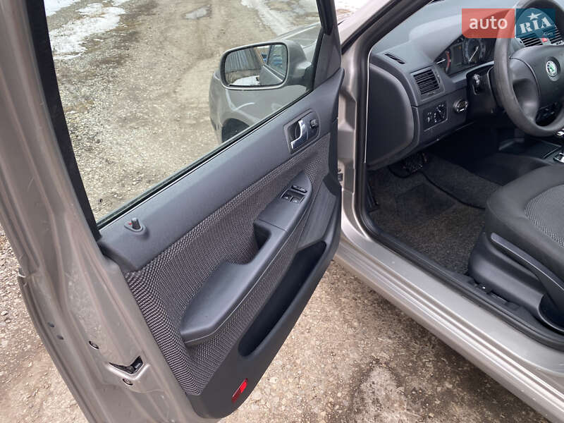 Универсал Skoda Fabia 2006 в Ивано-Франковске фото 19 Универсал Skoda Fabia 2006 в Ивано-Франковске