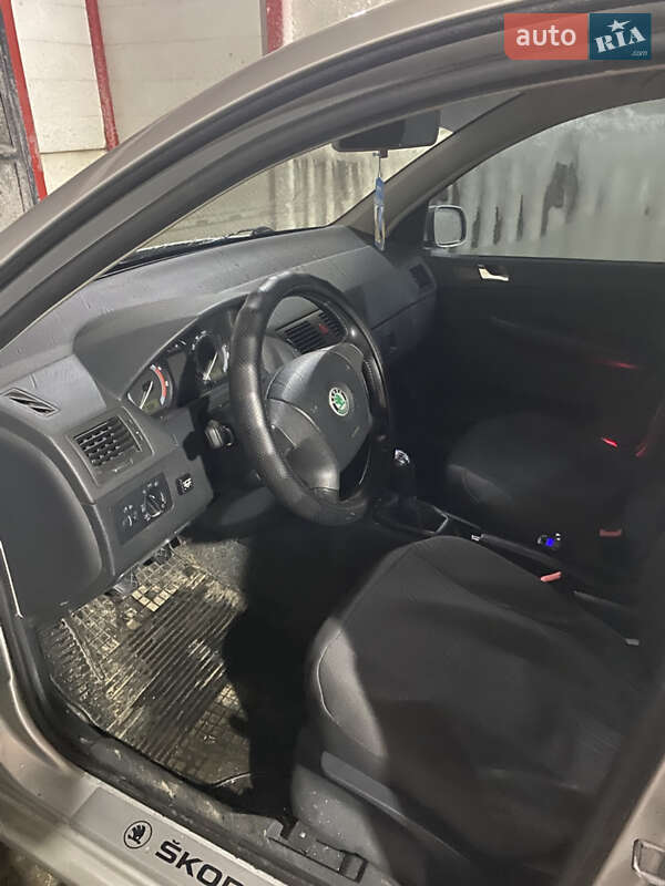 Универсал Skoda Fabia 2006 в Чернигове фото 6 Универсал Skoda Fabia 2006 в Чернигове