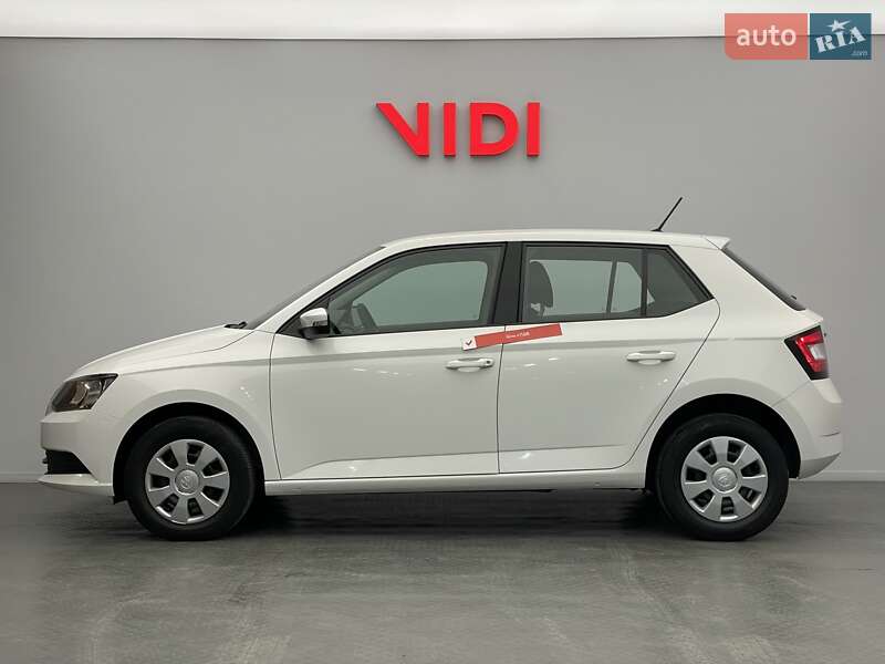 Хэтчбек Skoda Fabia 2018 в Киеве