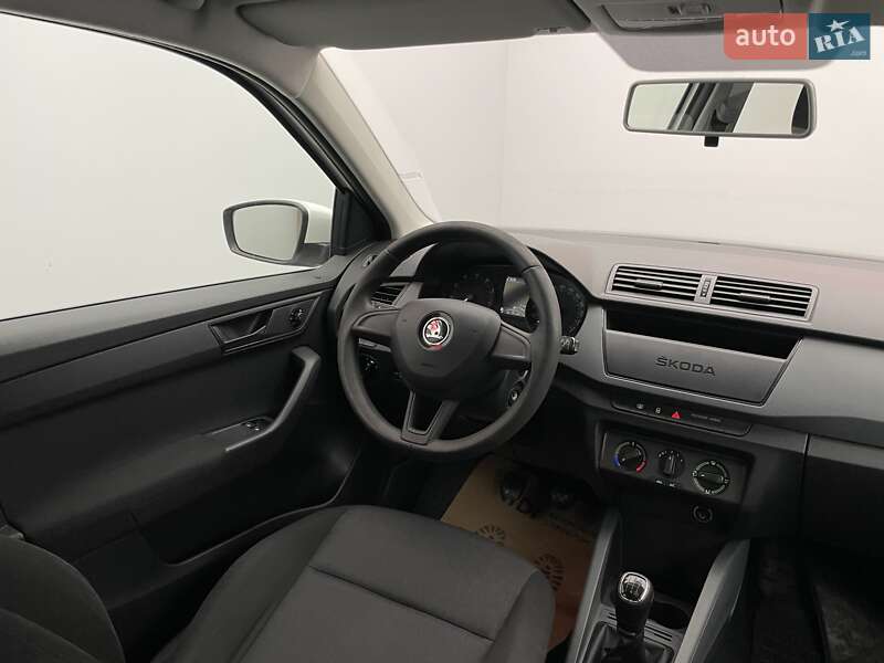 Хэтчбек Skoda Fabia 2018 в Киеве