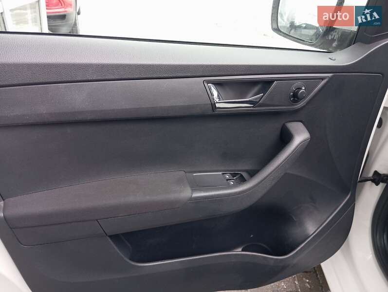 Универсал Skoda Fabia 2021 в Киеве