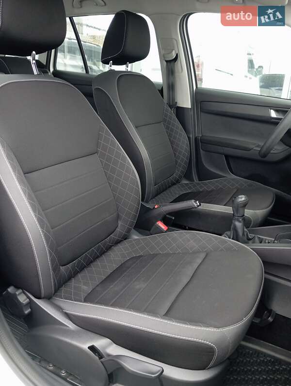 Универсал Skoda Fabia 2021 в Киеве