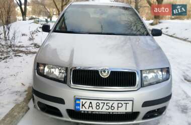 Седан Skoda Fabia 2006 в Прилуках