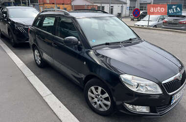 Универсал Skoda Fabia 2011 в Луцке