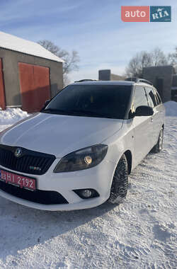Універсал Skoda Fabia 2011 в Любарі