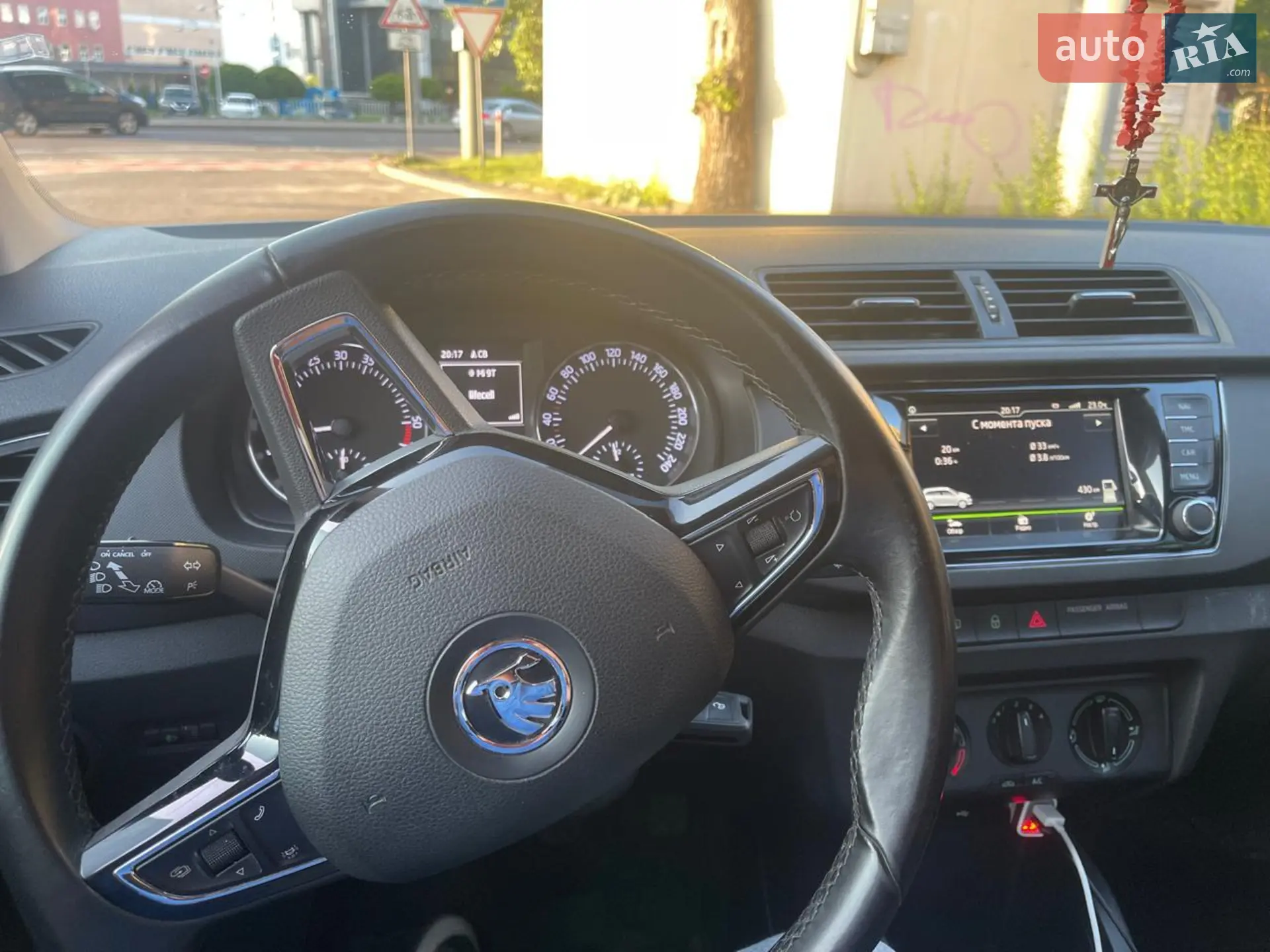 2015 Skoda Fabia - мініатюра 9